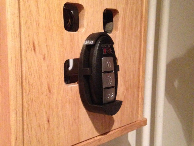 Nissan Key Holder – Nissan