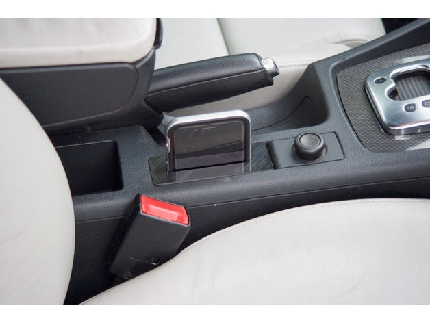 Audi A4/S4 B6 iPhone 6 Holder – Audi A4
