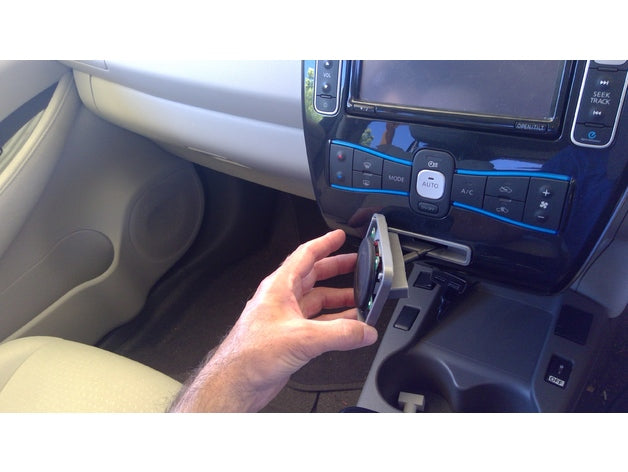 Nissan Leaf Phone Holder – Nissan Leaf