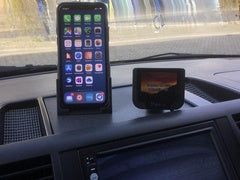 VW T5 Dashboard iPhone 11 Pro Holder – Volkswagen T5