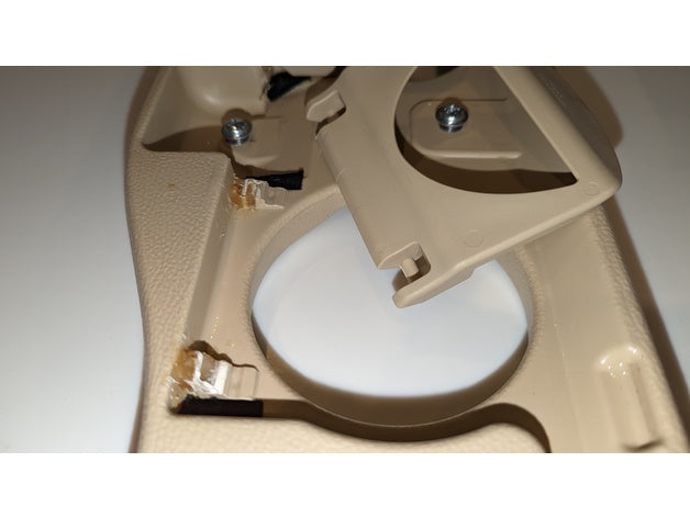 Toyota Highlander Cup Holder Bracket – Toyota Highlander