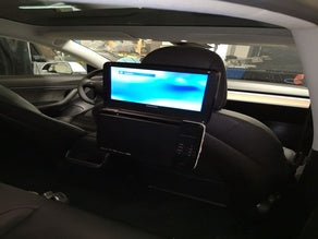 DVD Player Holder with VESA 75 Mount for TESLA Model 3 – Tesla Model 3