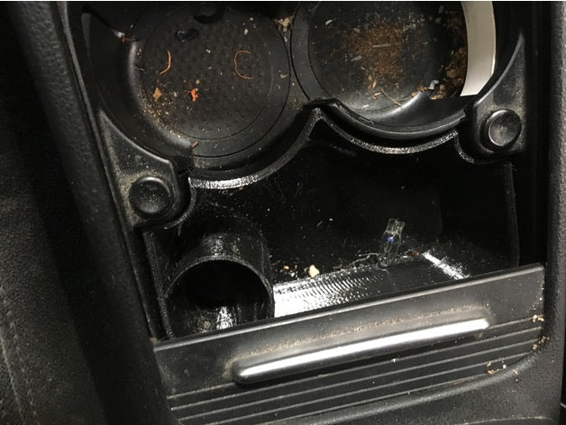VW Passat B6 Middle Compartment Flash Light Holder – Volkswagen Passat