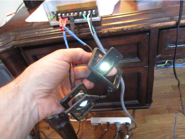XRAD'S Land Rover Discovery 2 License Plate Light Surround – Land Rover Discovery