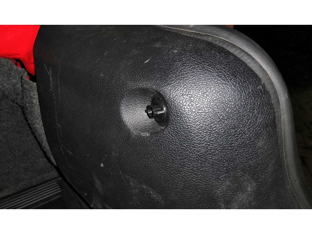 Ford Mustang Trunk Panel Fastener (2011-2014) – 2014 Ford Mustang, 2013 Ford Mustang, 2012 Ford Mustang, 2011 Ford Mustang