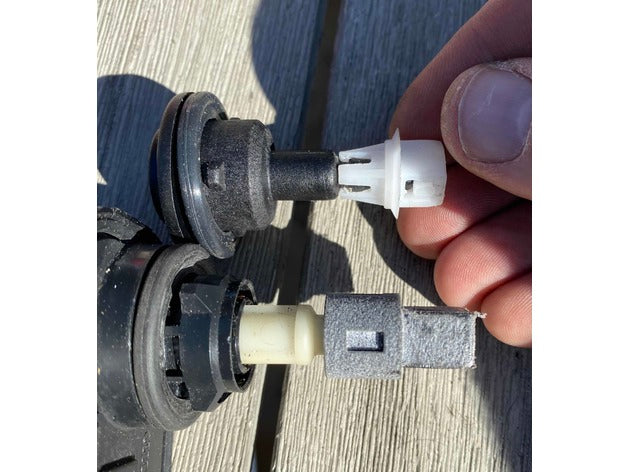 Audi B3 European Headlight Beam Control Motor Clip for Depo Headlight – Audi 80