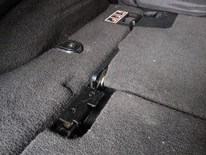 Land Rover Discovery 3 3rd Row Seats Lever Cover – Land Rover Discovery