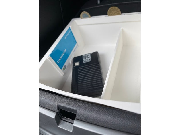 Hyundai Kona Console Tray with Coin – Hyundai Kona