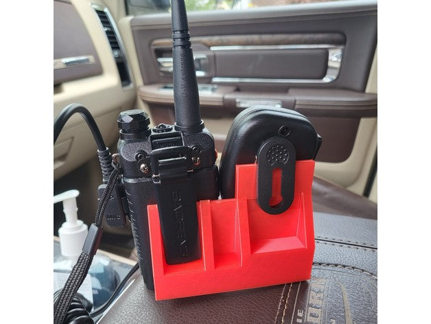 UV-5R and Mic Stand for Ram 1500 (4th Gen) – RAM 1500