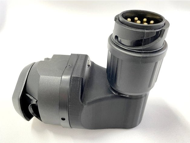Tesla Model 3 Angle Adapter for Trailer Hitch (Europe) – Tesla Model 3