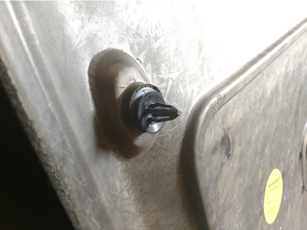 Mercedes W463 G-Class Door Panel Clip – Mercedes-Benz