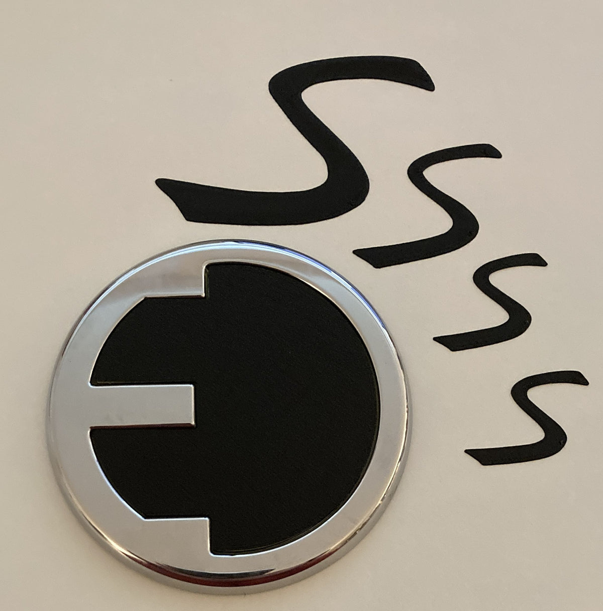 Mini Cooper SE F56 LCI 2022 Logo Emblem Badge Decals – 2026 MINI Cooper, 2025 MINI Cooper, 2024 MINI Cooper, 2023 MINI Cooper, 2022 MINI Cooper