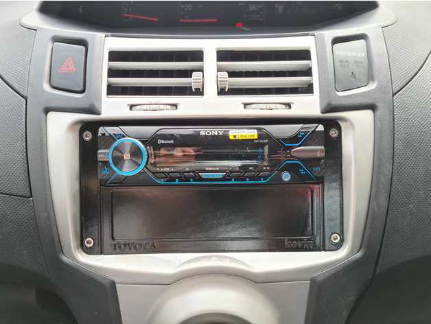 Toyota Yaris 1 DIN Dash Trim – Toyota Yaris