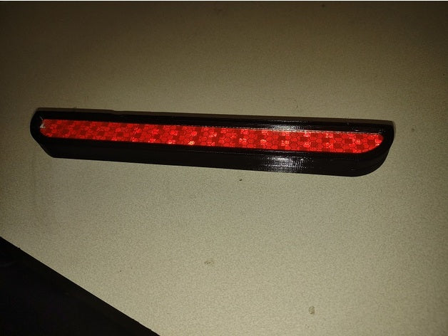 Dodge Challenger > 2015 Rear Custom Reflector – Dodge Challenger