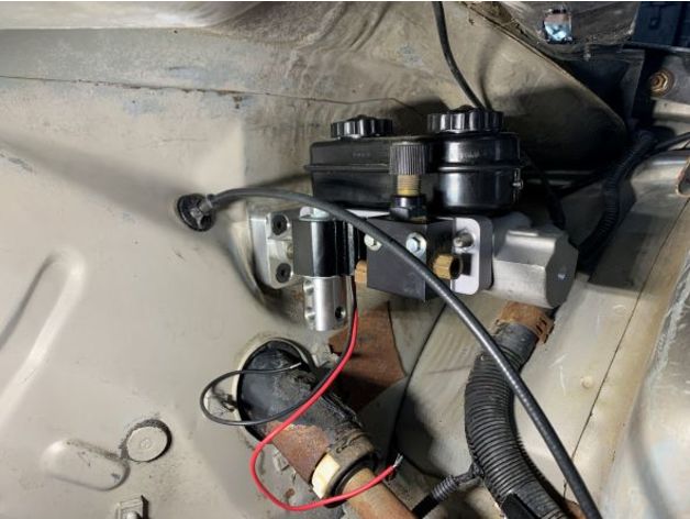 Strange B3359T Master Cylinder Proportioning Valve / Line Lock Mount – Chevrolet Camaro