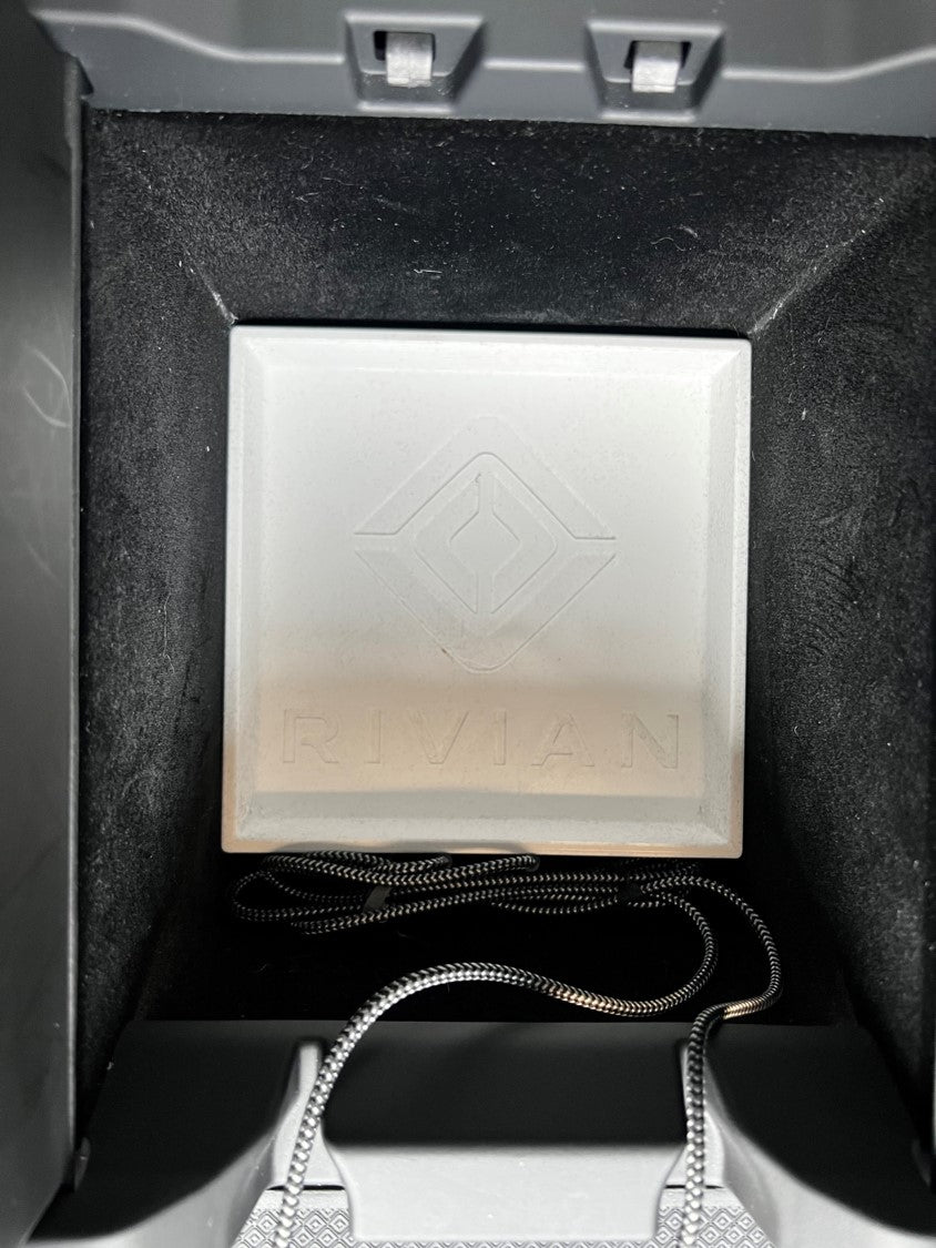 Rivian - Simple Center Console Tray – Rivian