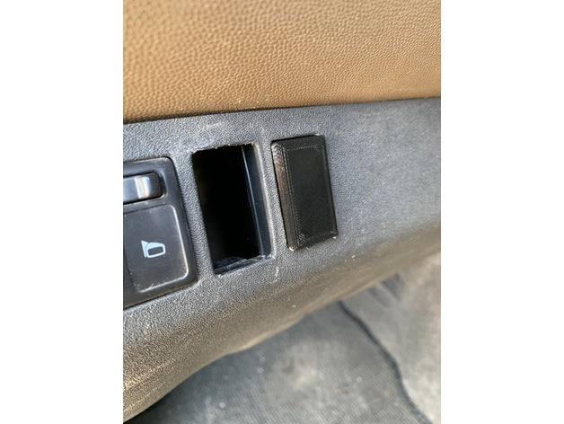Nissan Blank Button Insert – Nissan