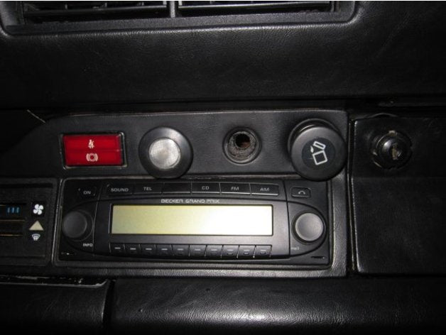 Fog Light Switch Cover – Porsche 911