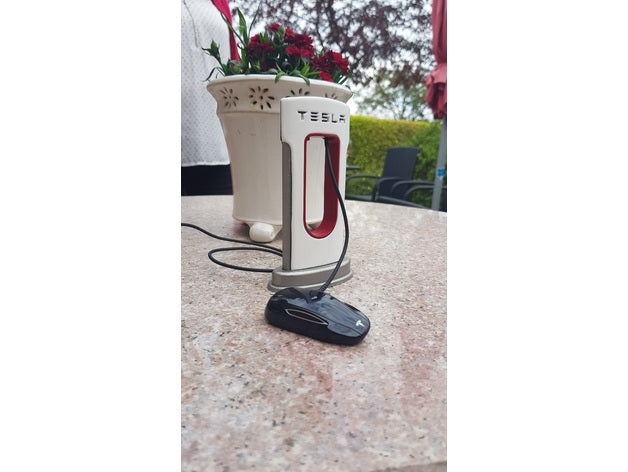 Tesla Charger for USB-C Type Phones. – Tesla