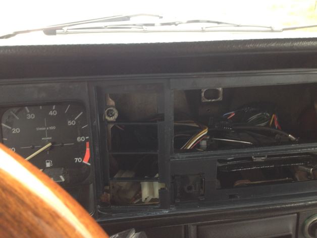 Volkswagen Golf 1 Instrument Box Button Cap – Volkswagen Golf