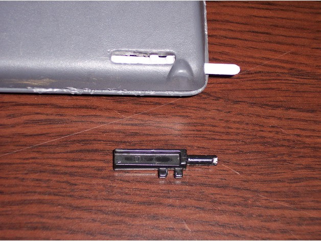 Renault Clio II Dashboard/Glovebox Door Pin – Renault Clio