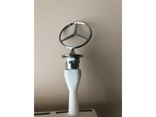 Mercedes Hood Emblem Replacement Tool – Mercedes-Benz