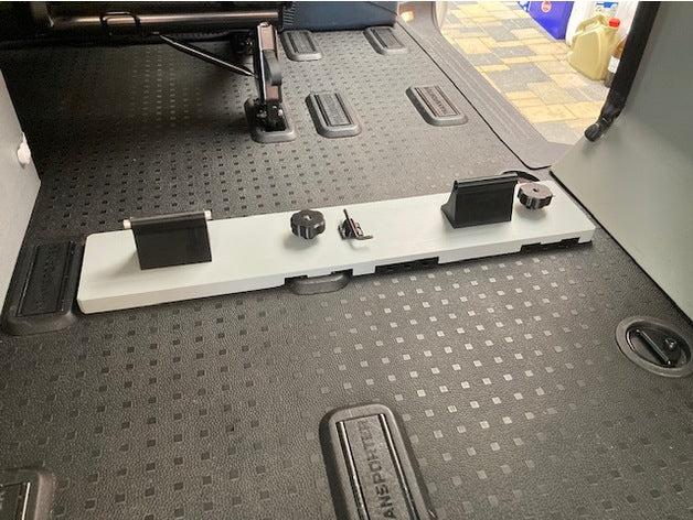 Bike Rack to Volkswagen Transporter or Caravelle T5, T6 – Volkswagen Transporter
