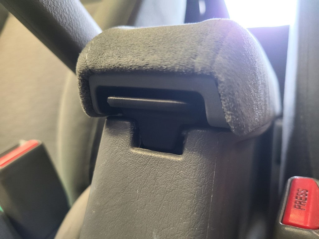 Center Console Latch - 2004/2005 Honda Civic/Accord – 2005 Honda Accord, 2004 Honda Accord, 2005 Honda Civic, 2004 Honda Civic