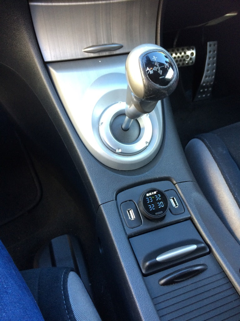 Honda Civic 2006 Centre Console USB Ports – 2006 Honda Civic