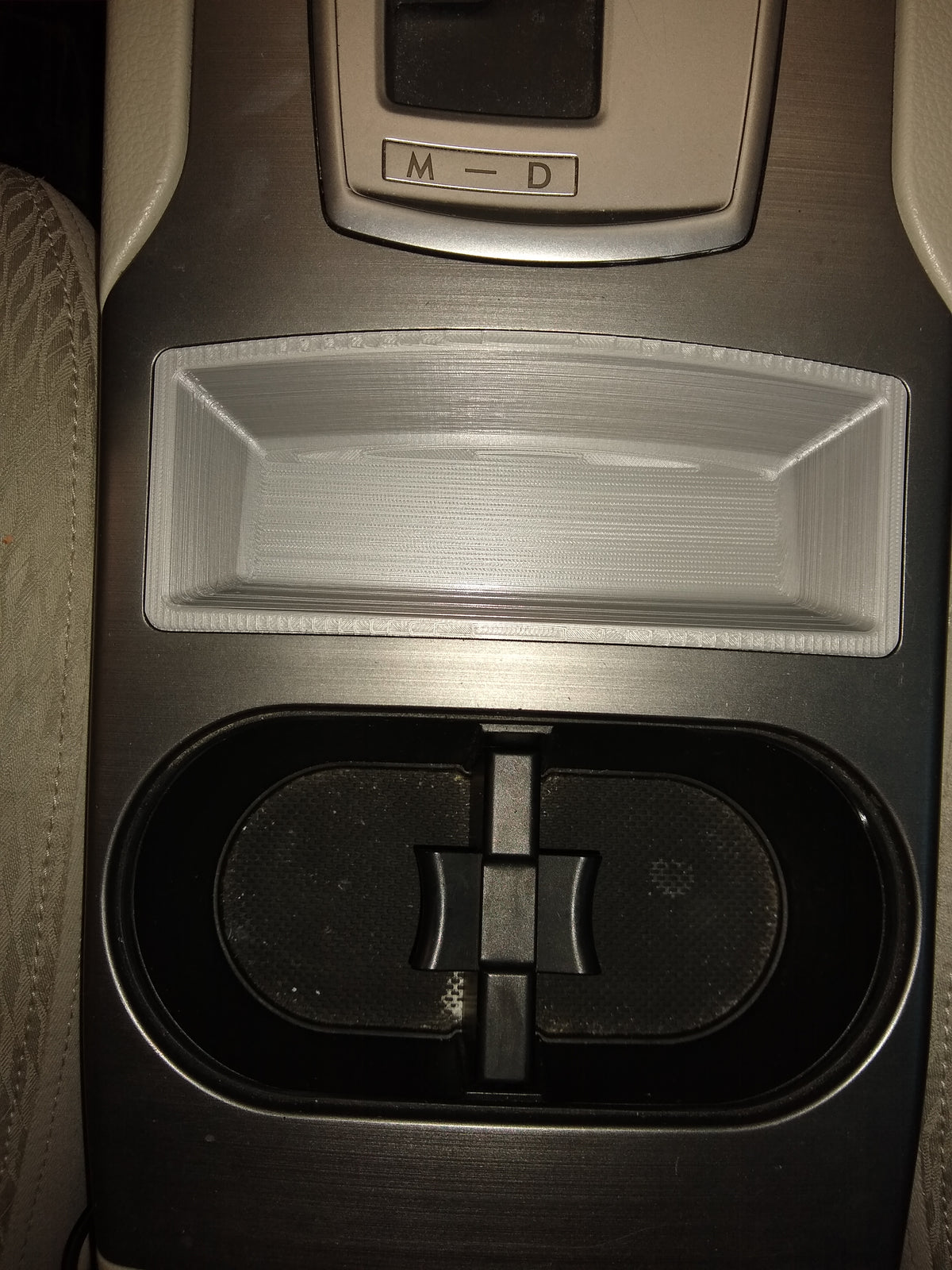 Full Width Console Tray for Subaru Outback 4th Gen – 2014 Subaru Outback, 2013 Subaru Outback, 2012 Subaru Outback, 2011 Subaru Outback, 2010 Subaru Outback