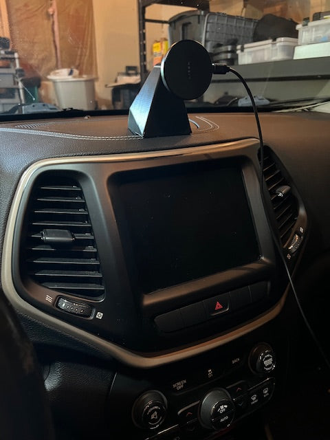 2014 Jeep Cherokee Dash Console Mount 2 – Jeep Cherokee