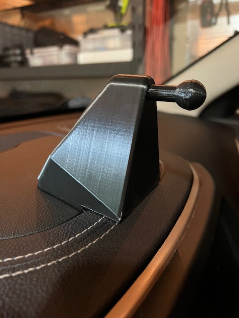 2014 Jeep Cherokee Dash Console Mount 2 – Jeep Cherokee
