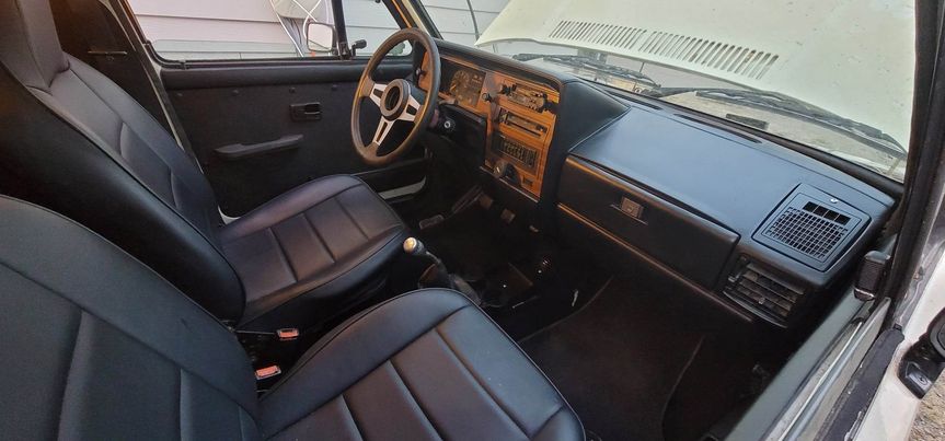 Volkswagen MK1 Rabbit/Jetta Center Console with Can Holders – 1984 Volkswagen Jetta, 1983 Volkswagen Jetta, 1982 Volkswagen Jetta, 1981 Volkswagen Jetta, 1980 Volkswagen Jetta, 1979 Volkswagen Jetta