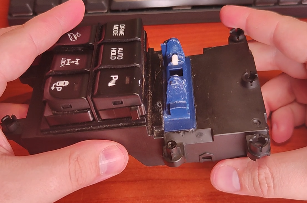 Hyundai Tucson (Gen3) EPB Switch Fix – 2018 Hyundai Tucson, 2017 Hyundai Tucson, 2016 Hyundai Tucson