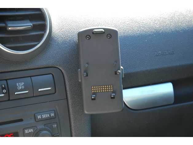 Audi A3 8P iPhone Holder for the Nokia Admission – Audi A3