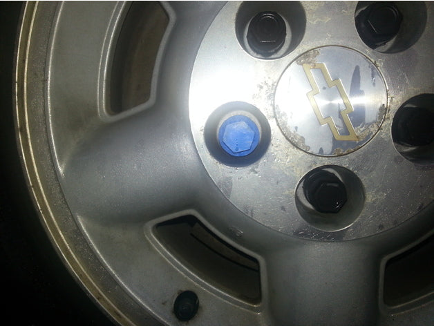 Chevy S10 Lug Nut Cover (With Test Iterations) – Chevrolet S-10