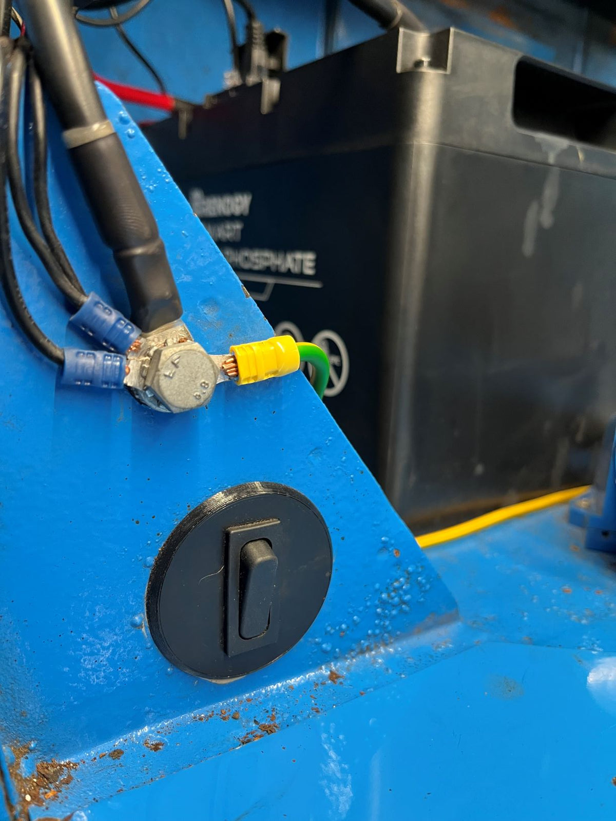 VW Splitscreen Engine Bay Switch – Volkswagen Bus