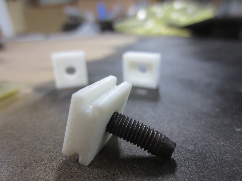 3rd Brake Light Stud Retainer – 1996 Nissan 300zx