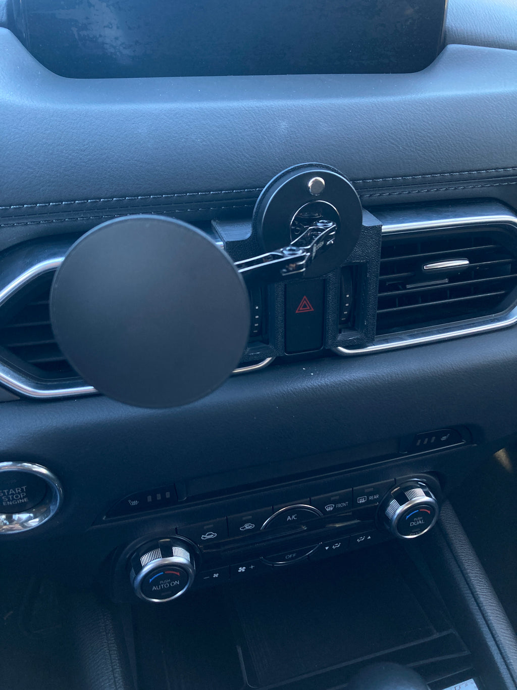 Mazda CX5 Phone Magnetic Mount Platform – 2018 Mazda CX-5