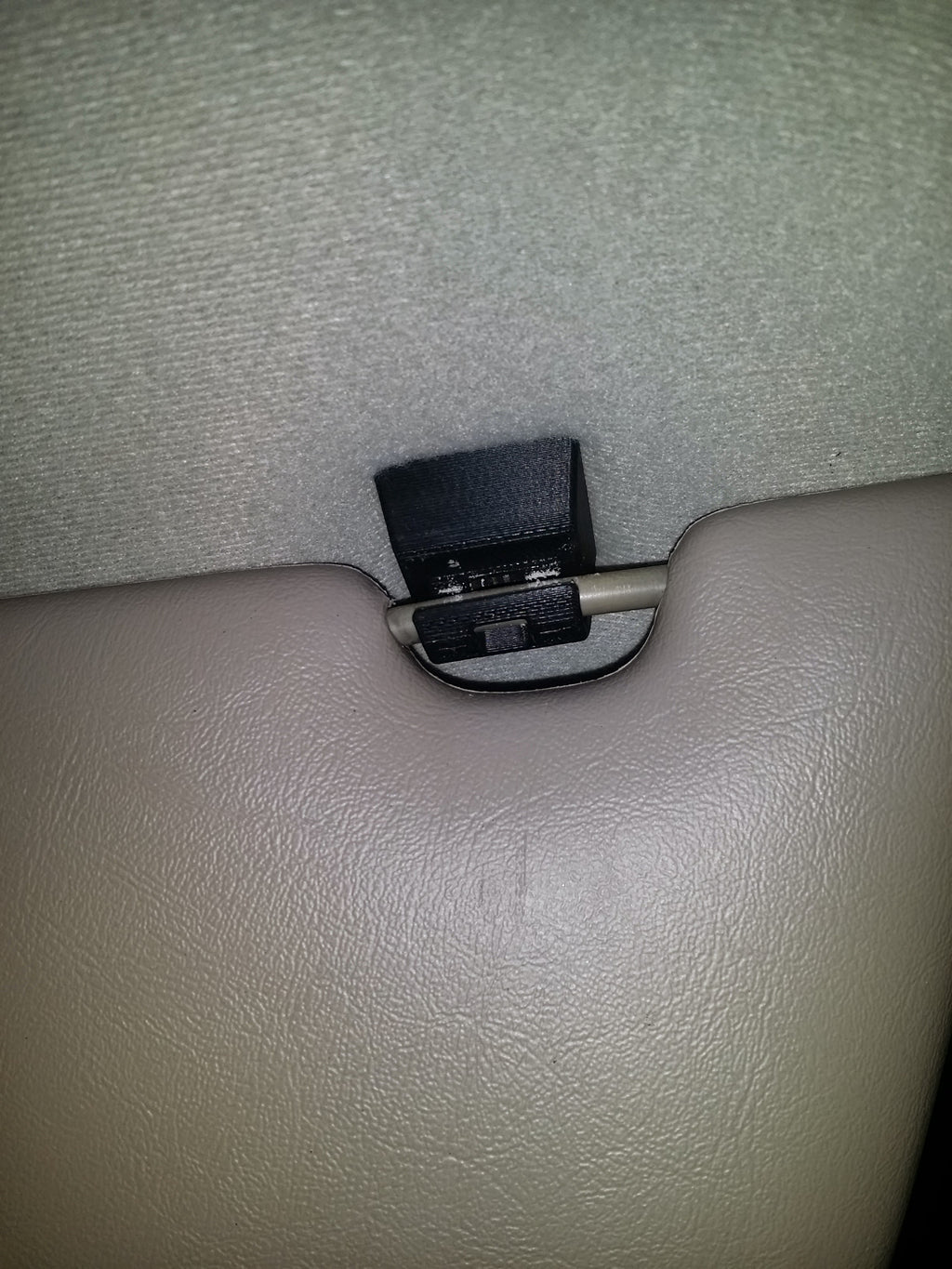 Jaguar XJ-S Sunvisor Clip – Jaguar