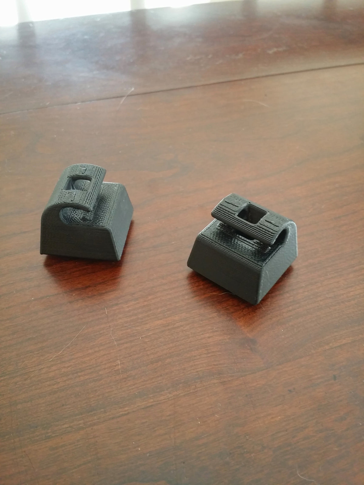 Jaguar XJ-S Sunvisor Clip – Jaguar