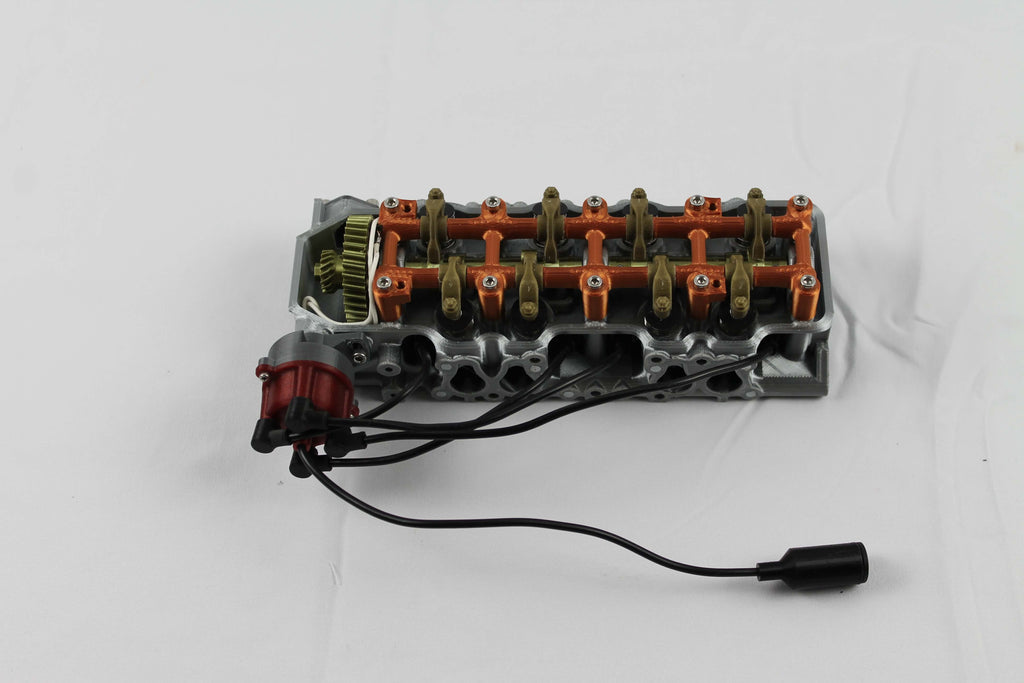 Toyota 4 Cylinder Engine 22RE, Complete Working Model – Toyota