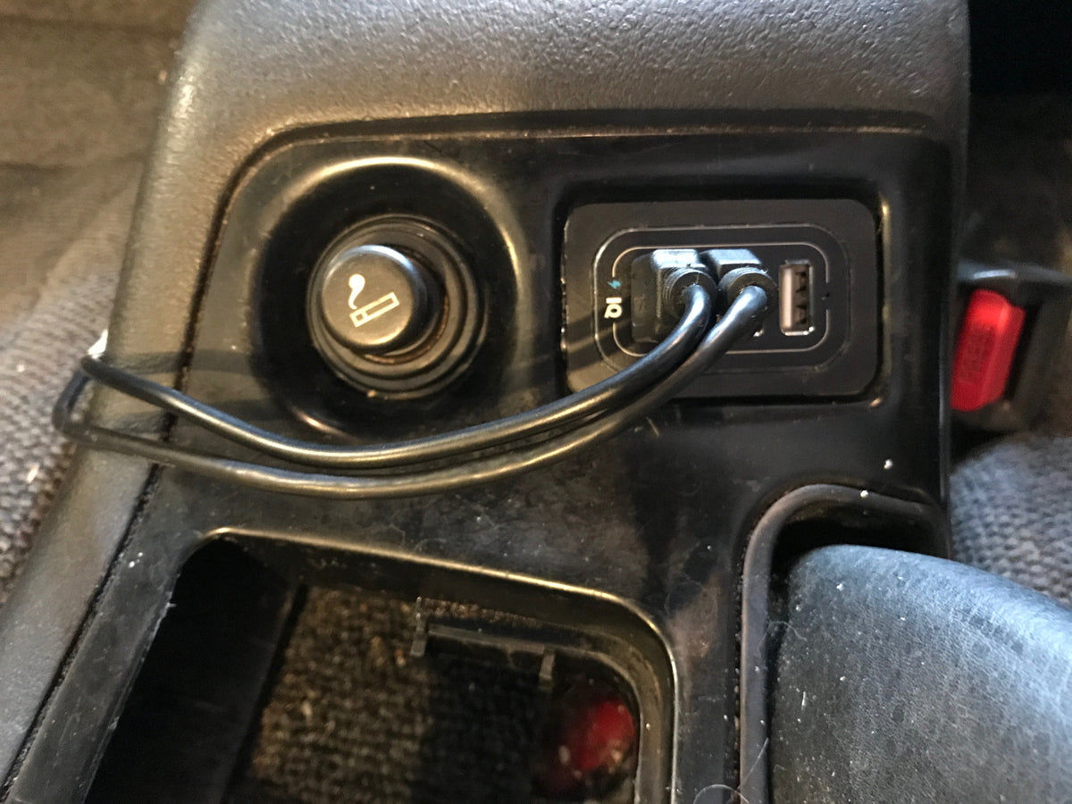 Nissan 240SX USB Adapter – Nissan
