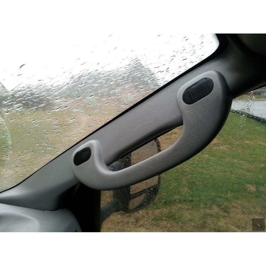 A-pillar Grab Handle Caps – 2005 Ford F-250 (Super Duty)