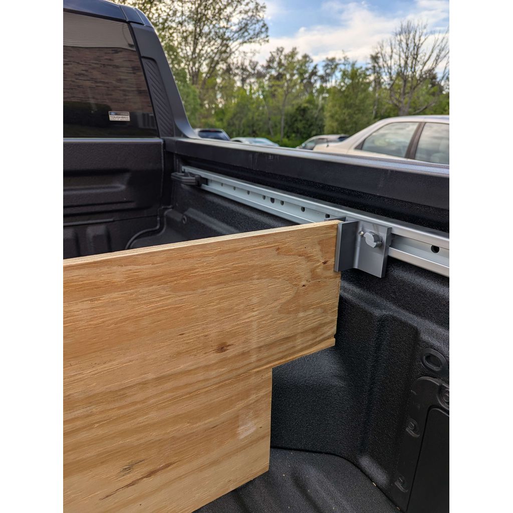 Adjustable Cargo Divider – Bed Rail Mounted – 2022 Ford Maverick