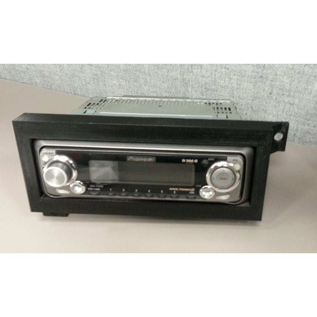 Aftermarket Stereo Bracket – 1997-2001 Jeep Cherokee XJ