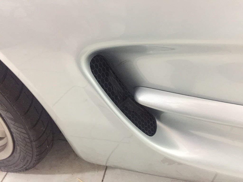Air Duct Fender – 2004 Chevrolet Corvette