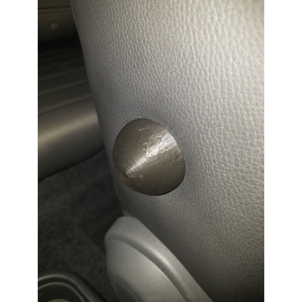 Armrest Delete Cover – 2013 Fiat 500
