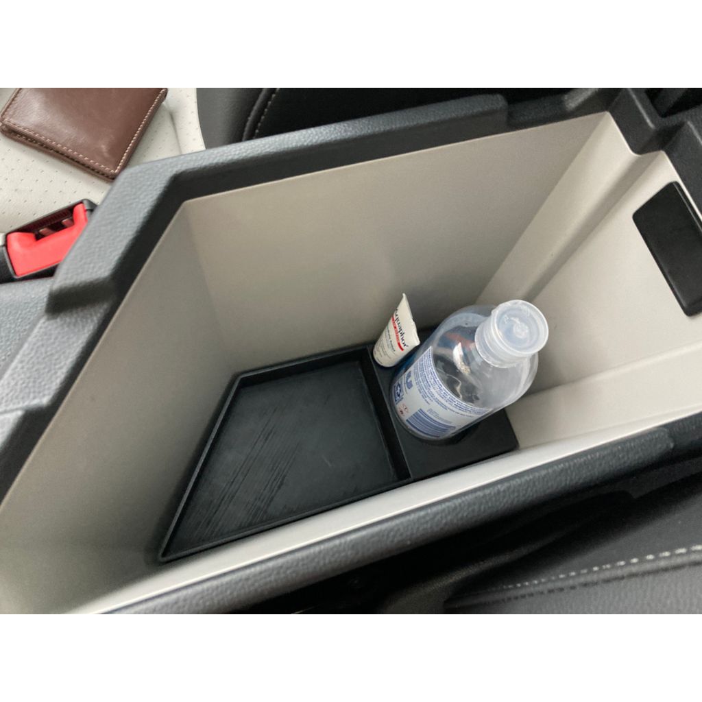 Armrest Storage Tray – 2019 Volkswagen Jetta