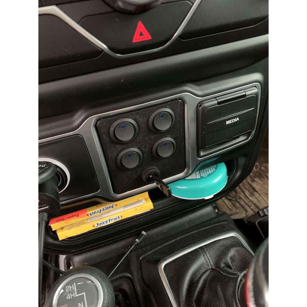 Auxiliary Switch Panel – 2018 Jeep Wrangler JL